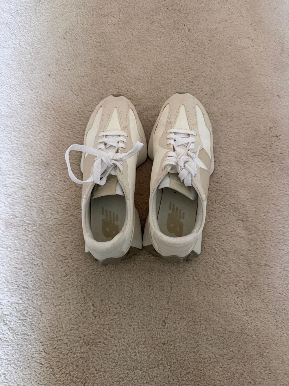 New Balance Beige and White Women's Sneakers - Picture 3 of 5
